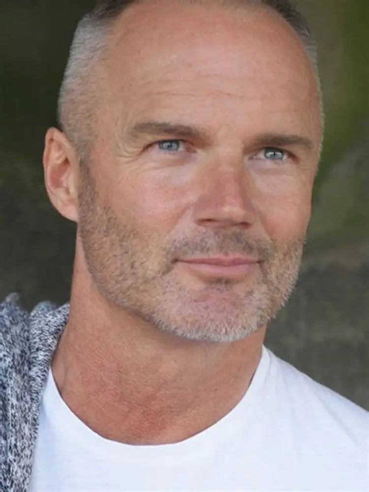 <em>Chris T</em>